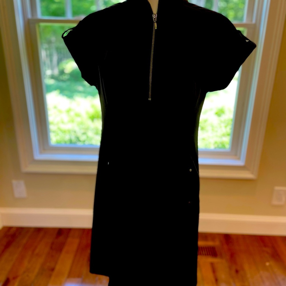 Chico’s Zenergy size 0 Black